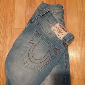 True Religion Geno Slim Red Stitching Distressed Jeans Size 32 for Men